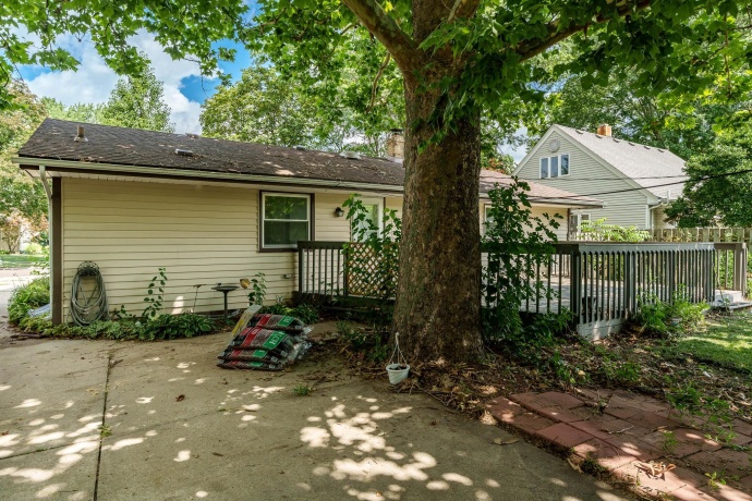 4715 Cleveland, ROCKFORD, Illinois 61108, 3 Bedrooms Bedrooms, ,1 BathroomBathrooms,House,For Sale,Cleveland,202605326