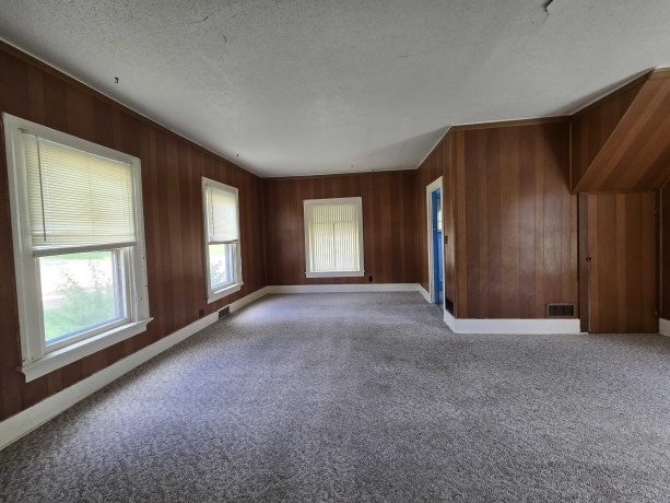 402 DIXON, POLO, Illinois 61064, 3 Bedrooms Bedrooms, ,1 BathroomBathrooms,House,For Sale,DIXON,202603889