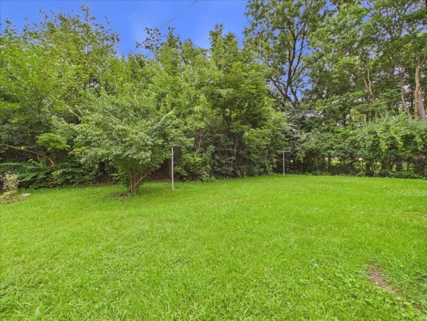 1524 Victoria, ROCKFORD, Illinois 61102, 2 Bedrooms Bedrooms, ,1 BathroomBathrooms,House,For Sale,Victoria,202605328