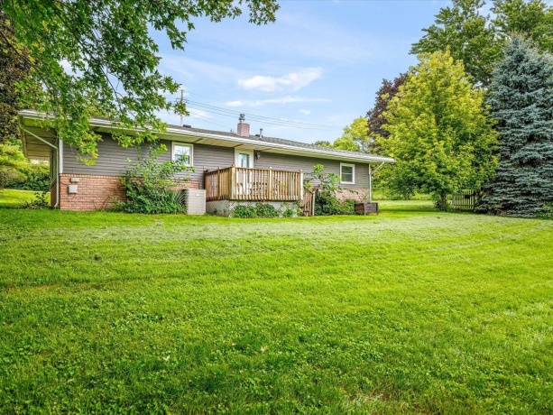 1905 Walnut, FREEPORT, Illinois 61032, 3 Bedrooms Bedrooms, ,1 BathroomBathrooms,House,For Sale,Walnut,202605329