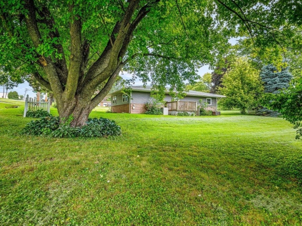 1905 Walnut, FREEPORT, Illinois 61032, 3 Bedrooms Bedrooms, ,1 BathroomBathrooms,House,For Sale,Walnut,202605329