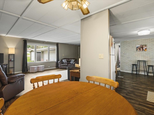 1905 Walnut, FREEPORT, Illinois 61032, 3 Bedrooms Bedrooms, ,1 BathroomBathrooms,House,For Sale,Walnut,202605329