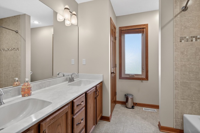 3530 Lizum, ROCKFORD, Illinois 61114, 4 Bedrooms Bedrooms, ,3 BathroomsBathrooms,House,For Sale,Lizum,202603466
