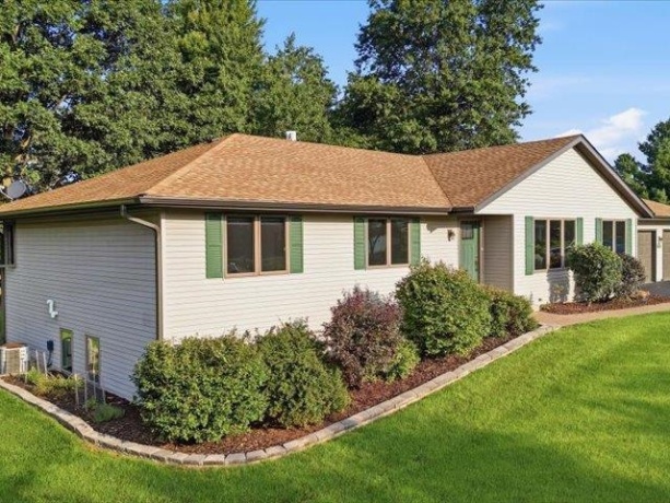 1247 Soli, OREGON, Illinois 61061, 3 Bedrooms Bedrooms, ,2 BathroomsBathrooms,House,For Sale,Soli,202605331
