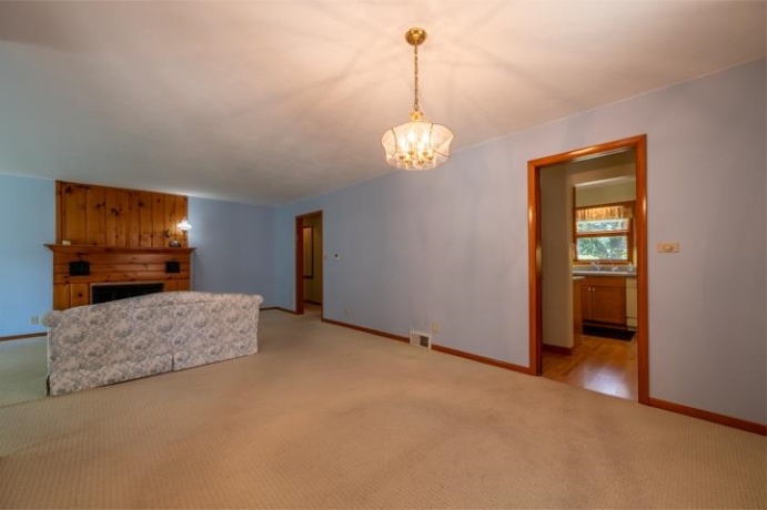 513 6th, OREGON, Illinois 61061, 4 Bedrooms Bedrooms, ,2 BathroomsBathrooms,House,For Sale,6th,202605332