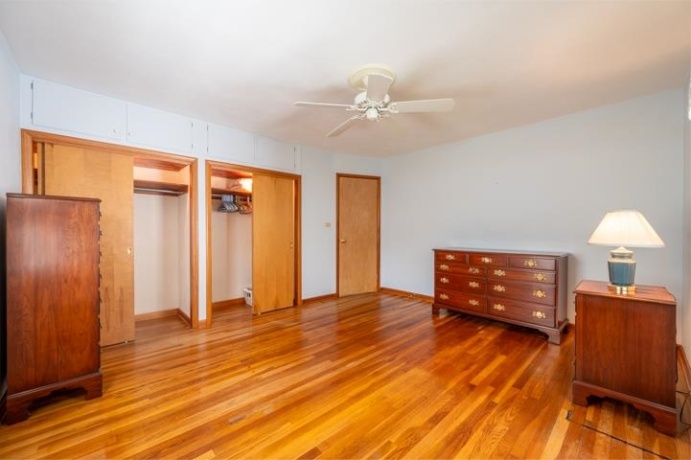 513 6th, OREGON, Illinois 61061, 4 Bedrooms Bedrooms, ,2 BathroomsBathrooms,House,For Sale,6th,202605332