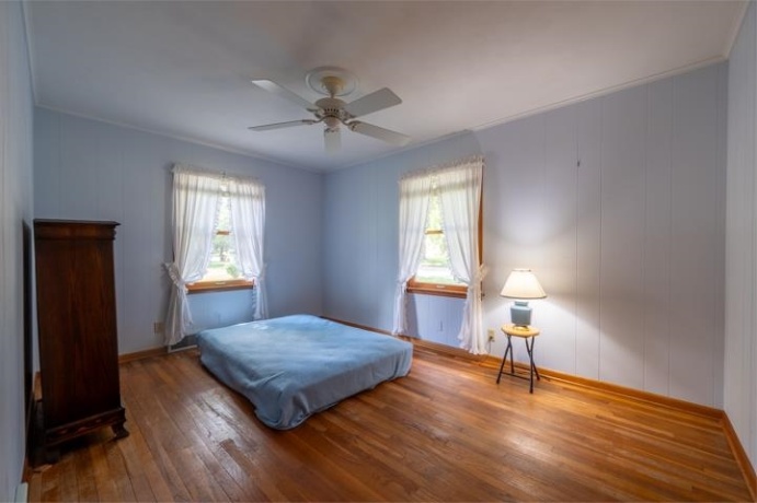 513 6th, OREGON, Illinois 61061, 4 Bedrooms Bedrooms, ,2 BathroomsBathrooms,House,For Sale,6th,202605332