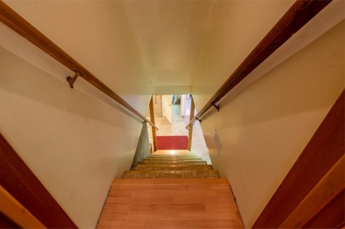 513 6th, OREGON, Illinois 61061, 4 Bedrooms Bedrooms, ,2 BathroomsBathrooms,House,For Sale,6th,202605332