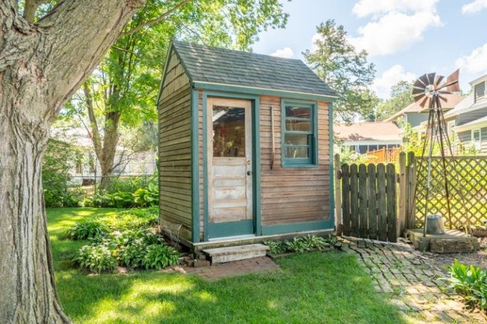 513 6th, OREGON, Illinois 61061, 4 Bedrooms Bedrooms, ,2 BathroomsBathrooms,House,For Sale,6th,202605332