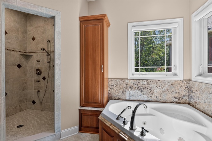 5472 Woodland, LOVES PARK, Illinois 61111, 5 Bedrooms Bedrooms, ,4 BathroomsBathrooms,House,For Sale,Woodland,202605333