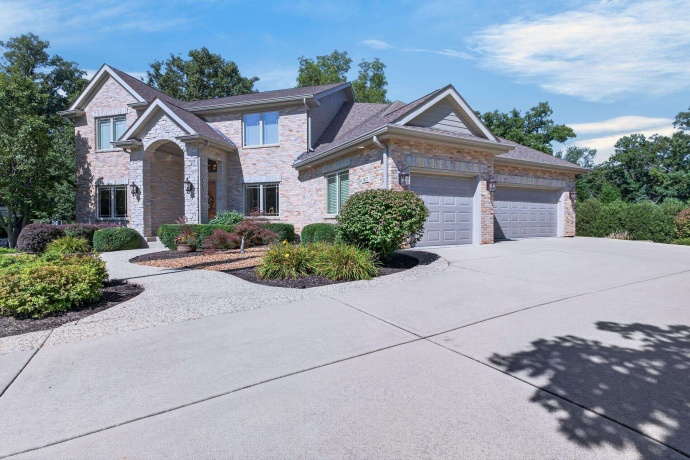5472 Woodland, LOVES PARK, Illinois 61111, 5 Bedrooms Bedrooms, ,4 BathroomsBathrooms,House,For Sale,Woodland,202605333