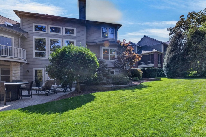 5472 Woodland, LOVES PARK, Illinois 61111, 5 Bedrooms Bedrooms, ,4 BathroomsBathrooms,House,For Sale,Woodland,202605333