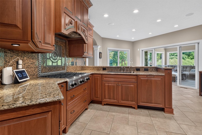 5472 Woodland, LOVES PARK, Illinois 61111, 5 Bedrooms Bedrooms, ,4 BathroomsBathrooms,House,For Sale,Woodland,202605333