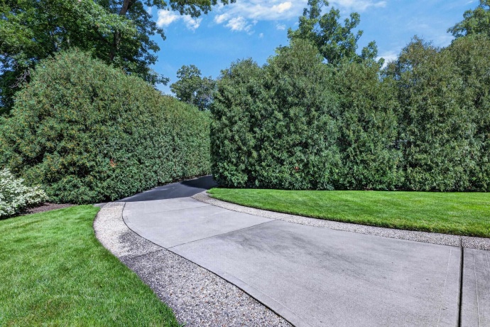 5472 Woodland, LOVES PARK, Illinois 61111, 5 Bedrooms Bedrooms, ,4 BathroomsBathrooms,House,For Sale,Woodland,202605333