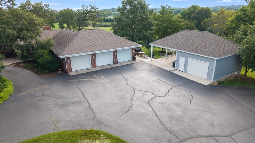 10001 Hoisington, BYRON, Illinois 61010, 4 Bedrooms Bedrooms, ,4 BathroomsBathrooms,House,For Sale,Hoisington,202605334