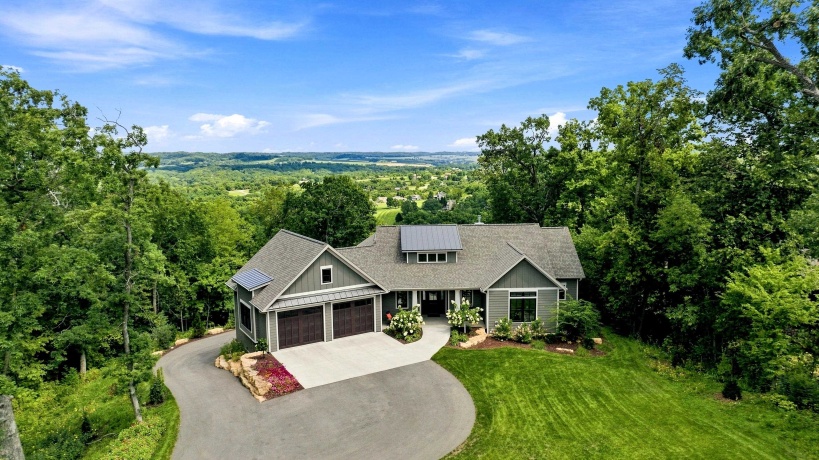 57 Stony, GALENA, Illinois 61036, 4 Bedrooms Bedrooms, ,3 BathroomsBathrooms,House,For Sale,Stony,202605336