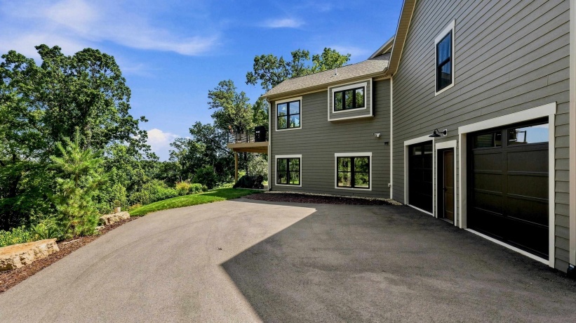 57 Stony, GALENA, Illinois 61036, 4 Bedrooms Bedrooms, ,3 BathroomsBathrooms,House,For Sale,Stony,202605336