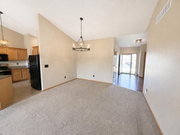 11802 River Hills, ROCKTON, Illinois 61072, 3 Bedrooms Bedrooms, ,2 BathroomsBathrooms,Condominium,For Sale,River Hills,202605338