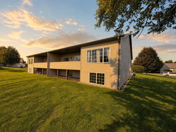 11802 River Hills, ROCKTON, Illinois 61072, 3 Bedrooms Bedrooms, ,2 BathroomsBathrooms,Condominium,For Sale,River Hills,202605338