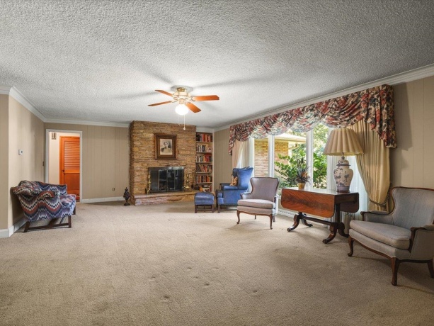 4007 Landstrom, ROCKFORD, Illinois 61114, 4 Bedrooms Bedrooms, ,4 BathroomsBathrooms,House,For Sale,Landstrom,202605337
