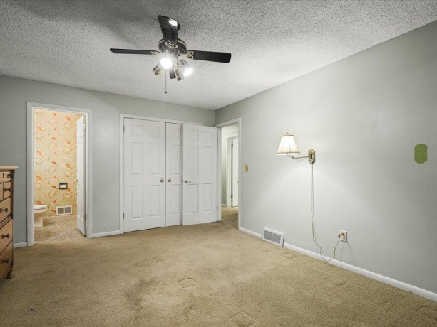 4007 Landstrom, ROCKFORD, Illinois 61114, 4 Bedrooms Bedrooms, ,4 BathroomsBathrooms,House,For Sale,Landstrom,202605337