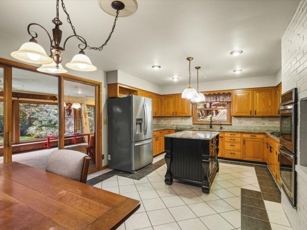 4007 Landstrom, ROCKFORD, Illinois 61114, 4 Bedrooms Bedrooms, ,4 BathroomsBathrooms,House,For Sale,Landstrom,202605337