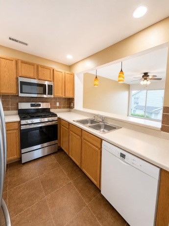 7322 Casey, LOVES PARK, Illinois 61111, 2 Bedrooms Bedrooms, ,1 BathroomBathrooms,Condominium,For Sale,Casey,202605340