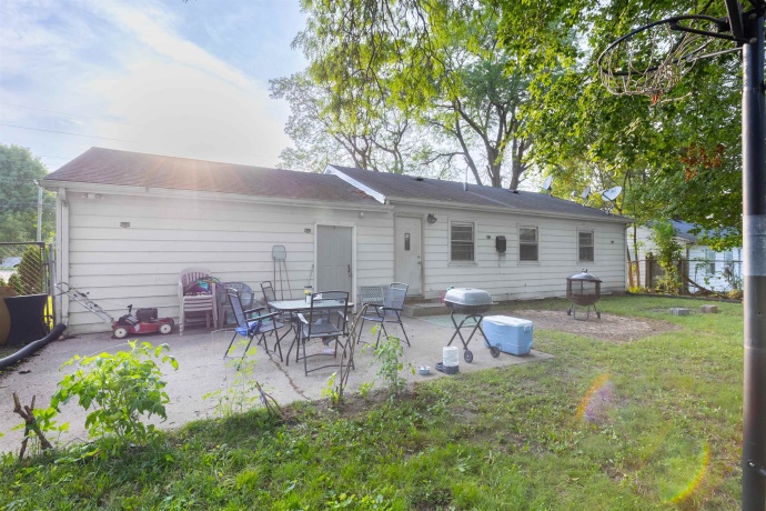 2105 Alpine, ROCKFORD, Illinois 61107, 3 Bedrooms Bedrooms, ,2 BathroomsBathrooms,House,For Sale,Alpine,202605296