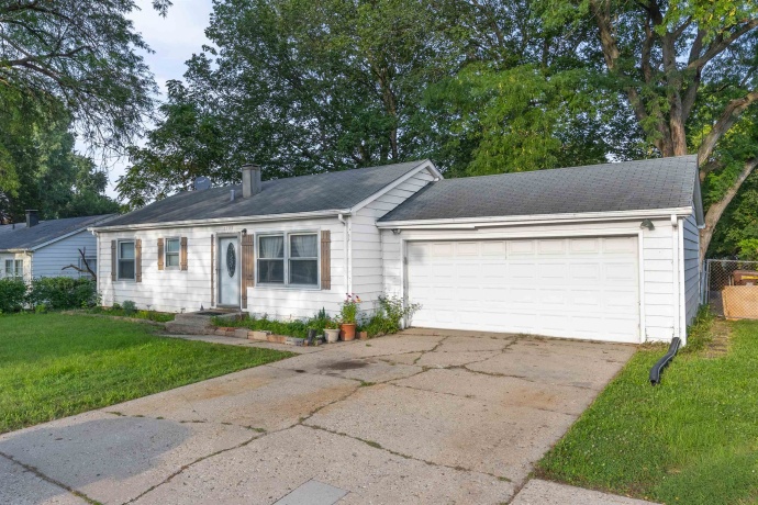 2105 Alpine, ROCKFORD, Illinois 61107, 3 Bedrooms Bedrooms, ,2 BathroomsBathrooms,House,For Sale,Alpine,202605296