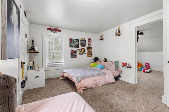16437 EDWARDSVILLE, PECATONICA, Illinois 61063, 3 Bedrooms Bedrooms, ,2 BathroomsBathrooms,House,For Sale,EDWARDSVILLE,202605347