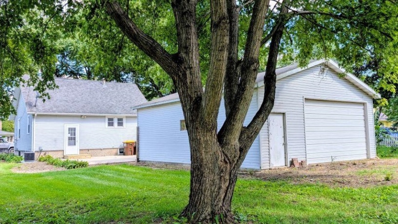 706 2nd, OREGON, Illinois 61061, 1 Bedroom Bedrooms, ,1 BathroomBathrooms,House,For Sale,2nd,202605349