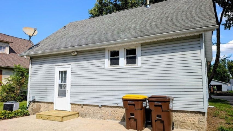 706 2nd, OREGON, Illinois 61061, 1 Bedroom Bedrooms, ,1 BathroomBathrooms,House,For Sale,2nd,202605349