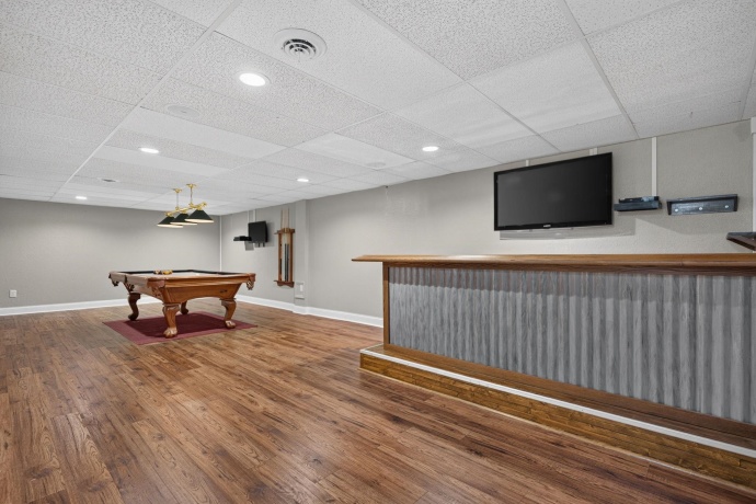 5825 TIPPLE, ROCKFORD, Illinois 61102, 3 Bedrooms Bedrooms, ,2 BathroomsBathrooms,House,For Sale,TIPPLE,202605350