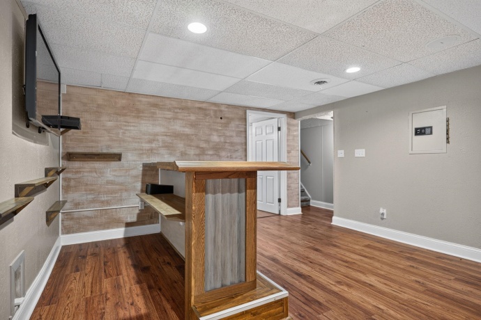 5825 TIPPLE, ROCKFORD, Illinois 61102, 3 Bedrooms Bedrooms, ,2 BathroomsBathrooms,House,For Sale,TIPPLE,202605350