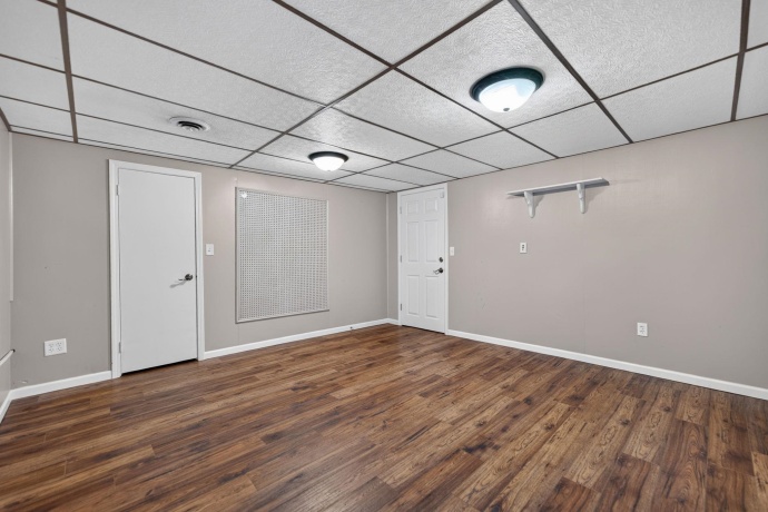 5825 TIPPLE, ROCKFORD, Illinois 61102, 3 Bedrooms Bedrooms, ,2 BathroomsBathrooms,House,For Sale,TIPPLE,202605350