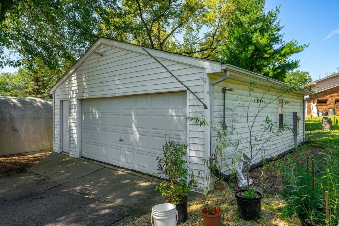 5825 TIPPLE, ROCKFORD, Illinois 61102, 3 Bedrooms Bedrooms, ,2 BathroomsBathrooms,House,For Sale,TIPPLE,202605350