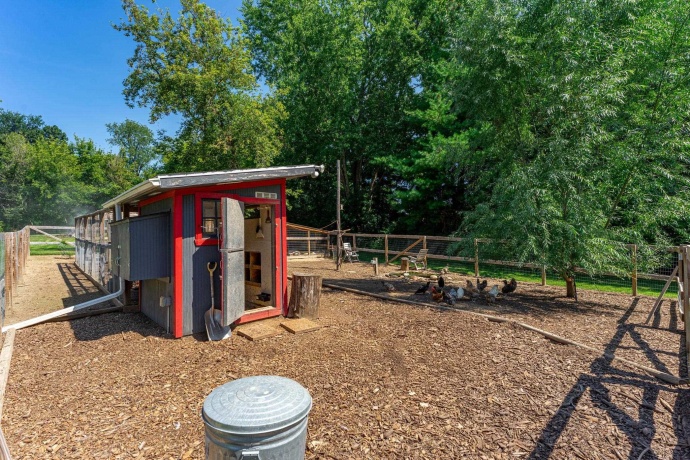 5825 TIPPLE, ROCKFORD, Illinois 61102, 3 Bedrooms Bedrooms, ,2 BathroomsBathrooms,House,For Sale,TIPPLE,202605350