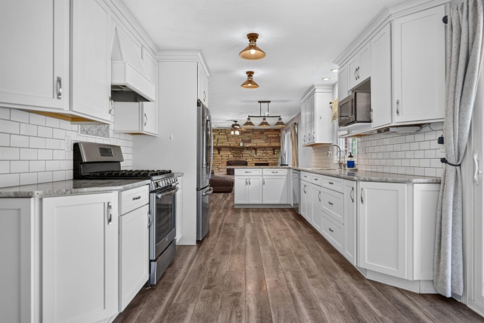 5825 TIPPLE, ROCKFORD, Illinois 61102, 3 Bedrooms Bedrooms, ,2 BathroomsBathrooms,House,For Sale,TIPPLE,202605350