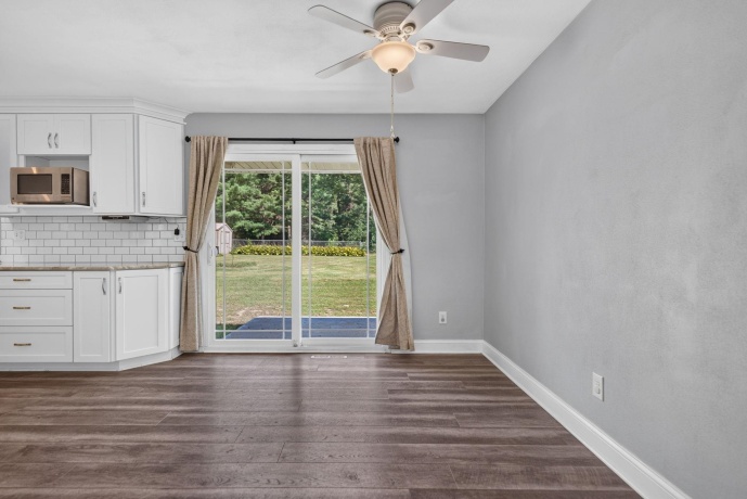 5825 TIPPLE, ROCKFORD, Illinois 61102, 3 Bedrooms Bedrooms, ,2 BathroomsBathrooms,House,For Sale,TIPPLE,202605350