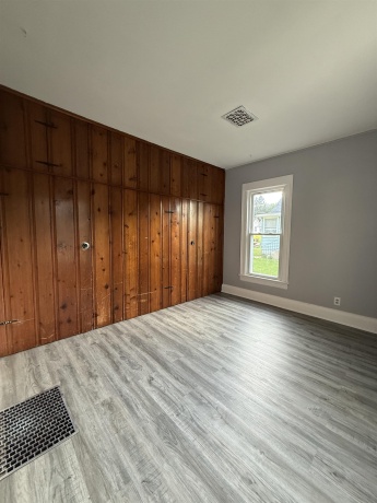 934 Garden, FREEPORT, Illinois 61032, 3 Bedrooms Bedrooms, ,1 BathroomBathrooms,House,For Sale,Garden,202605354
