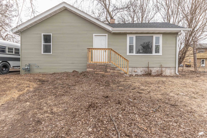 2803 Fairview, ROCKFORD, Illinois 61101, 2 Bedrooms Bedrooms, ,1 BathroomBathrooms,House,For Sale,Fairview,202605356