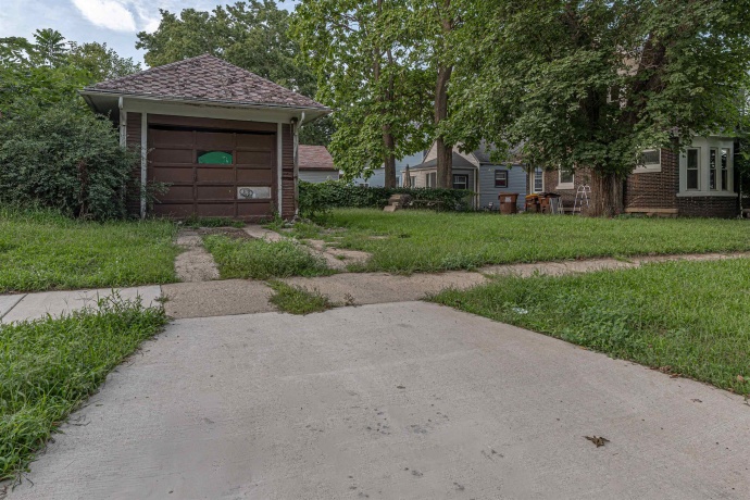 2243 Parmele, ROCKFORD, Illinois 61104, 3 Bedrooms Bedrooms, ,1 BathroomBathrooms,House,For Sale,Parmele,202605357