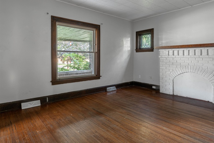 2243 Parmele, ROCKFORD, Illinois 61104, 3 Bedrooms Bedrooms, ,1 BathroomBathrooms,House,For Sale,Parmele,202605357