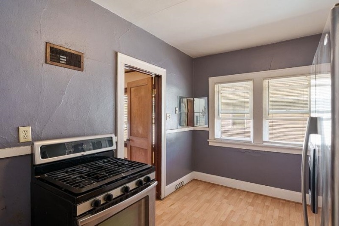 203 Ogilby, ROCKFORD, Illinois 61102, ,2 Units,For Sale,Ogilby,202605355