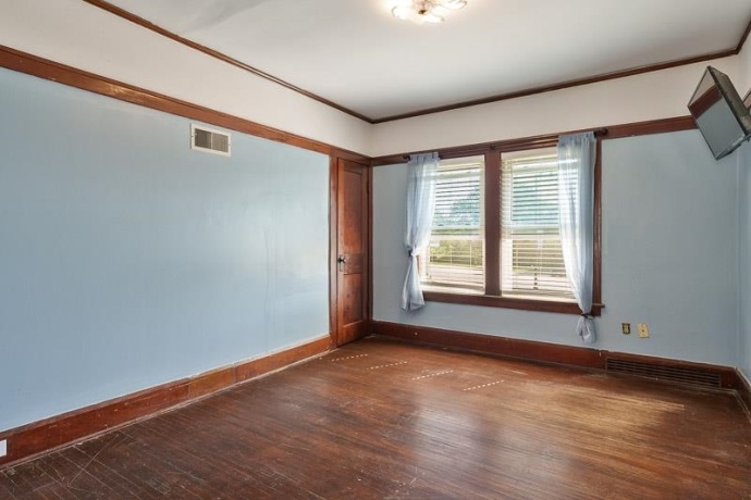 203 Ogilby, ROCKFORD, Illinois 61102, ,2 Units,For Sale,Ogilby,202605355