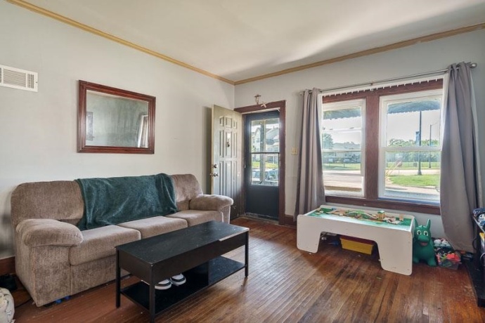 203 Ogilby, ROCKFORD, Illinois 61102, ,2 Units,For Sale,Ogilby,202605355