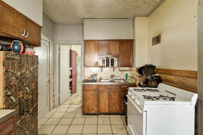 203 Ogilby, ROCKFORD, Illinois 61102, ,2 Units,For Sale,Ogilby,202605355