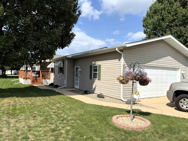 3709 Greenspire, BELVIDERE, Illinois 61008, 3 Bedrooms Bedrooms, ,2 BathroomsBathrooms,House,For Sale,Greenspire,202605360