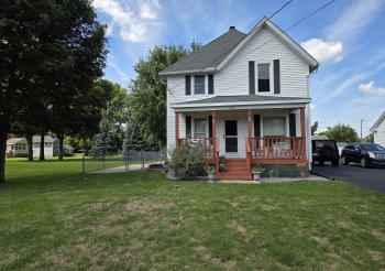 10766 3rd, ROSCOE, Illinois 61073, 3 Bedrooms Bedrooms, ,2 BathroomsBathrooms,House,For Sale,3rd,202605361
