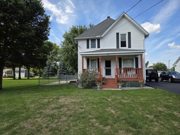 10766 3rd, ROSCOE, Illinois 61073, 3 Bedrooms Bedrooms, ,2 BathroomsBathrooms,House,For Sale,3rd,202605361